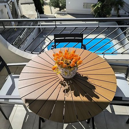 Villa Seaview With Pool - Apartment Yellow Trogir Exterior photo